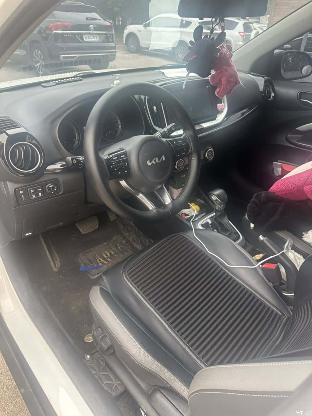 Kia KX1, 2022 17