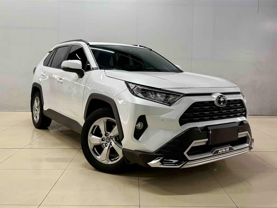 Toyota RAV4 Rongfang