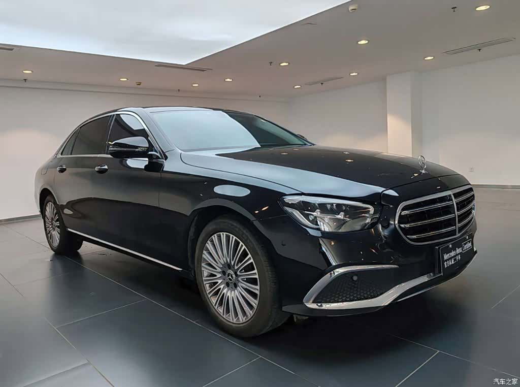 Mercedes-Benz E-Class, 2023 2