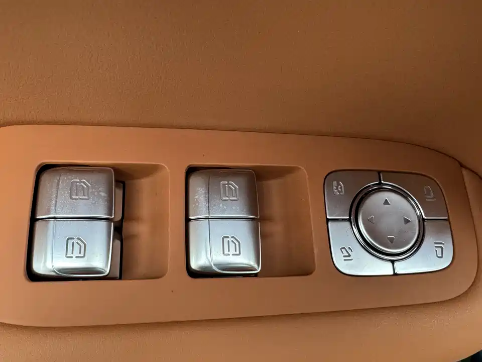 Li Auto Ideal L9