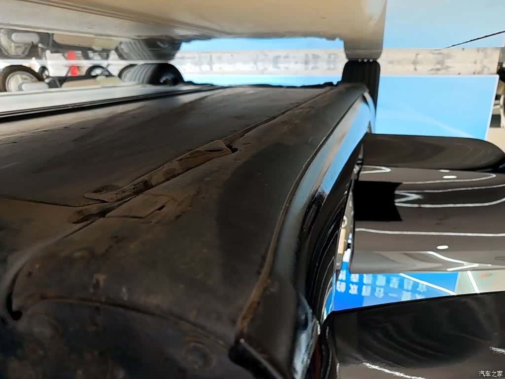 Tesla Model 3, 2023 21