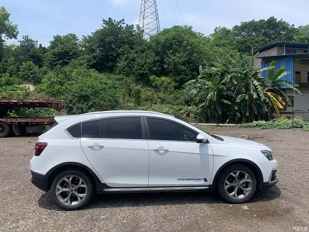 Geely S1, 2018 25