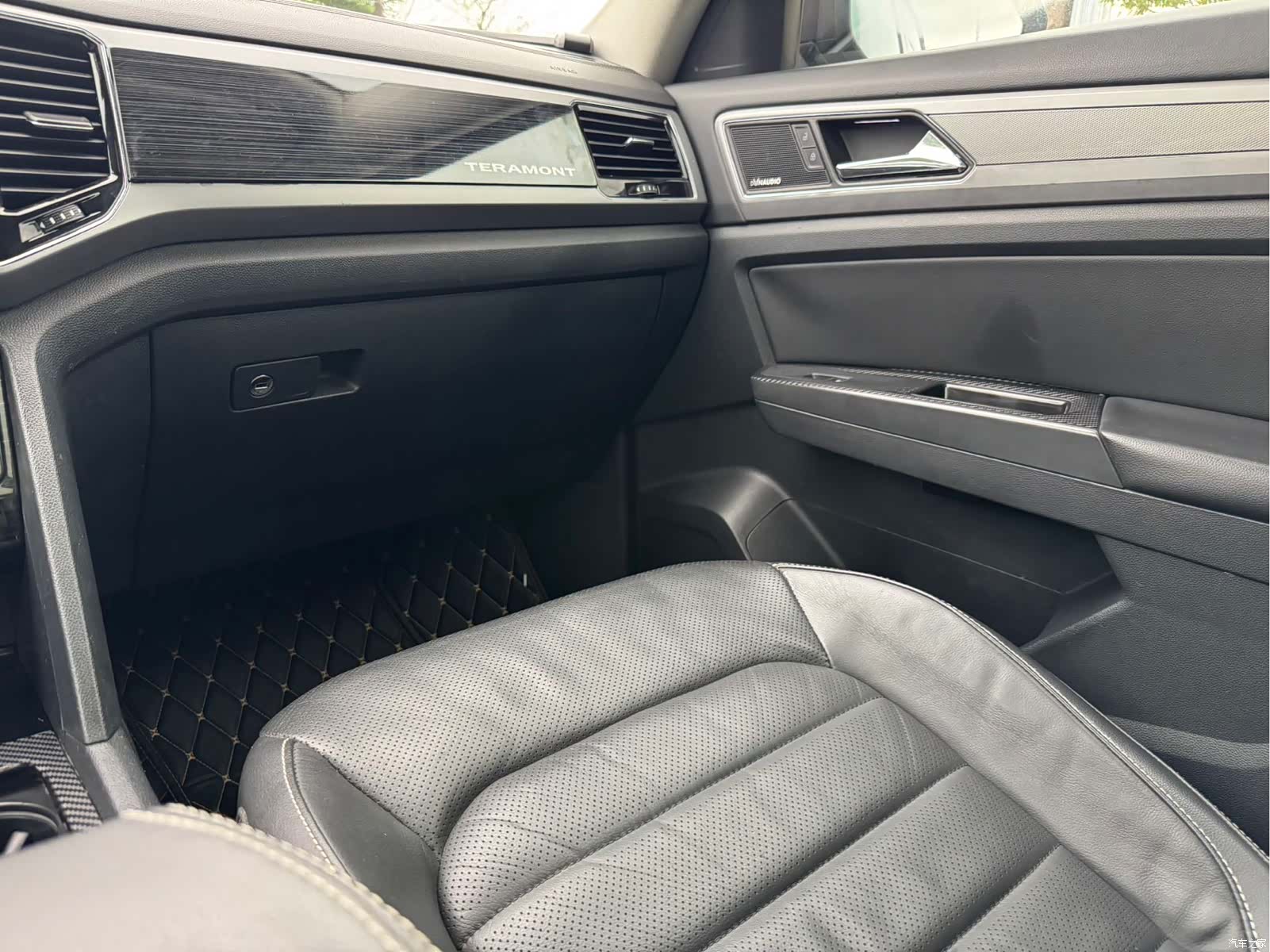 Volkswagen Teramont, 2018 18