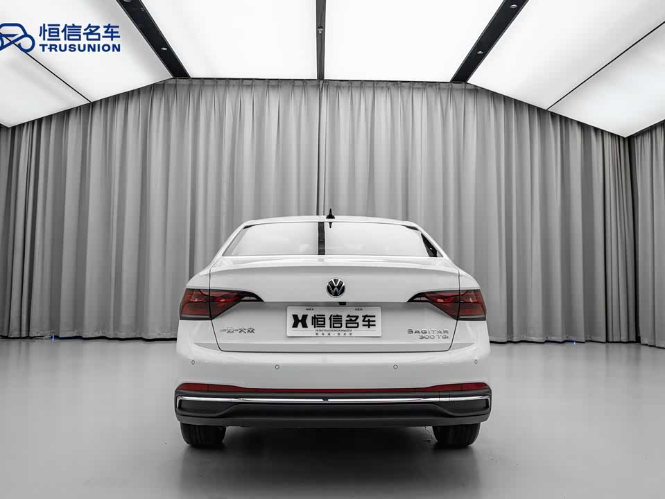 Volkswagen Sagitar