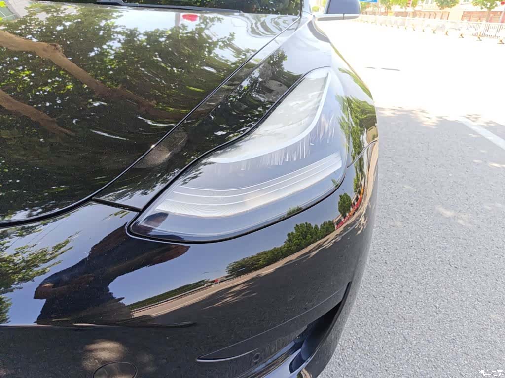 Tesla Model 3, 2020 24