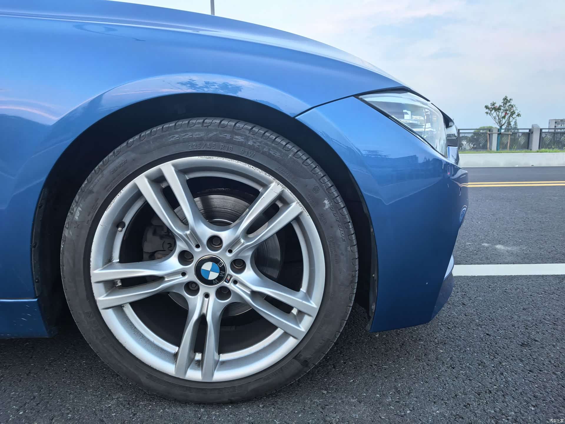 BMW 3 Series, 2016 12