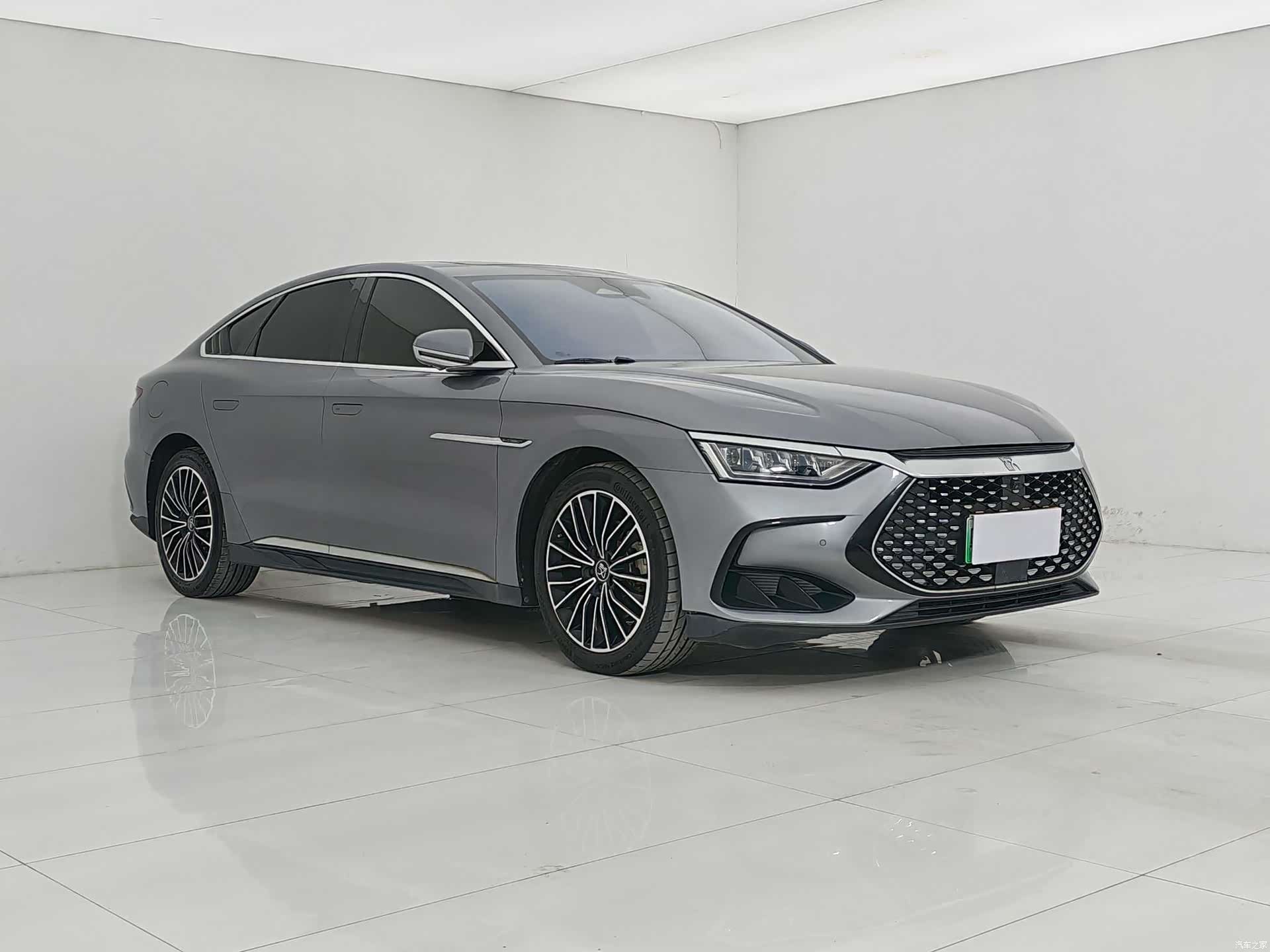 BYD Han, 2022 3