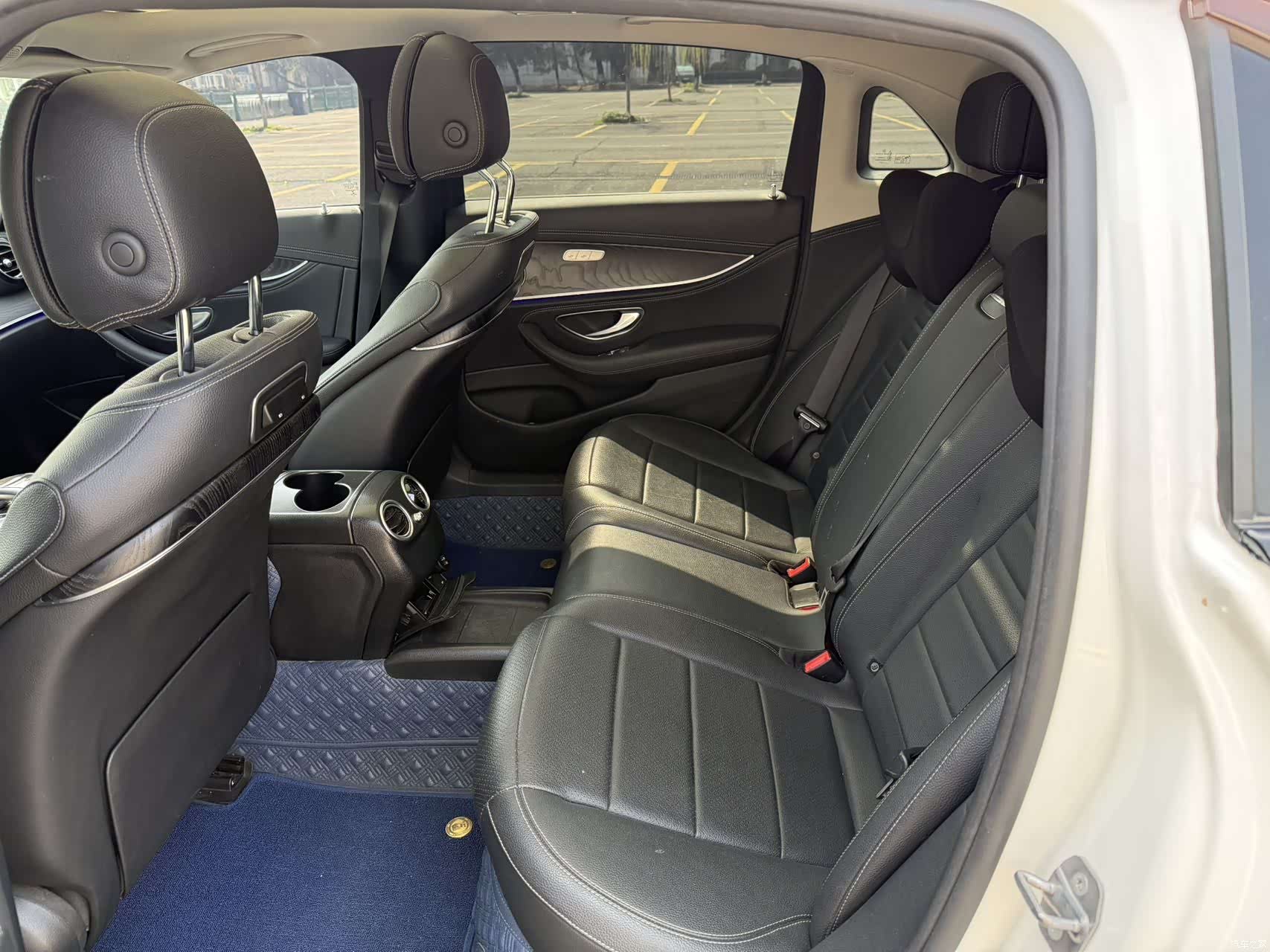 Mercedes-Benz E-Class, 2018 16