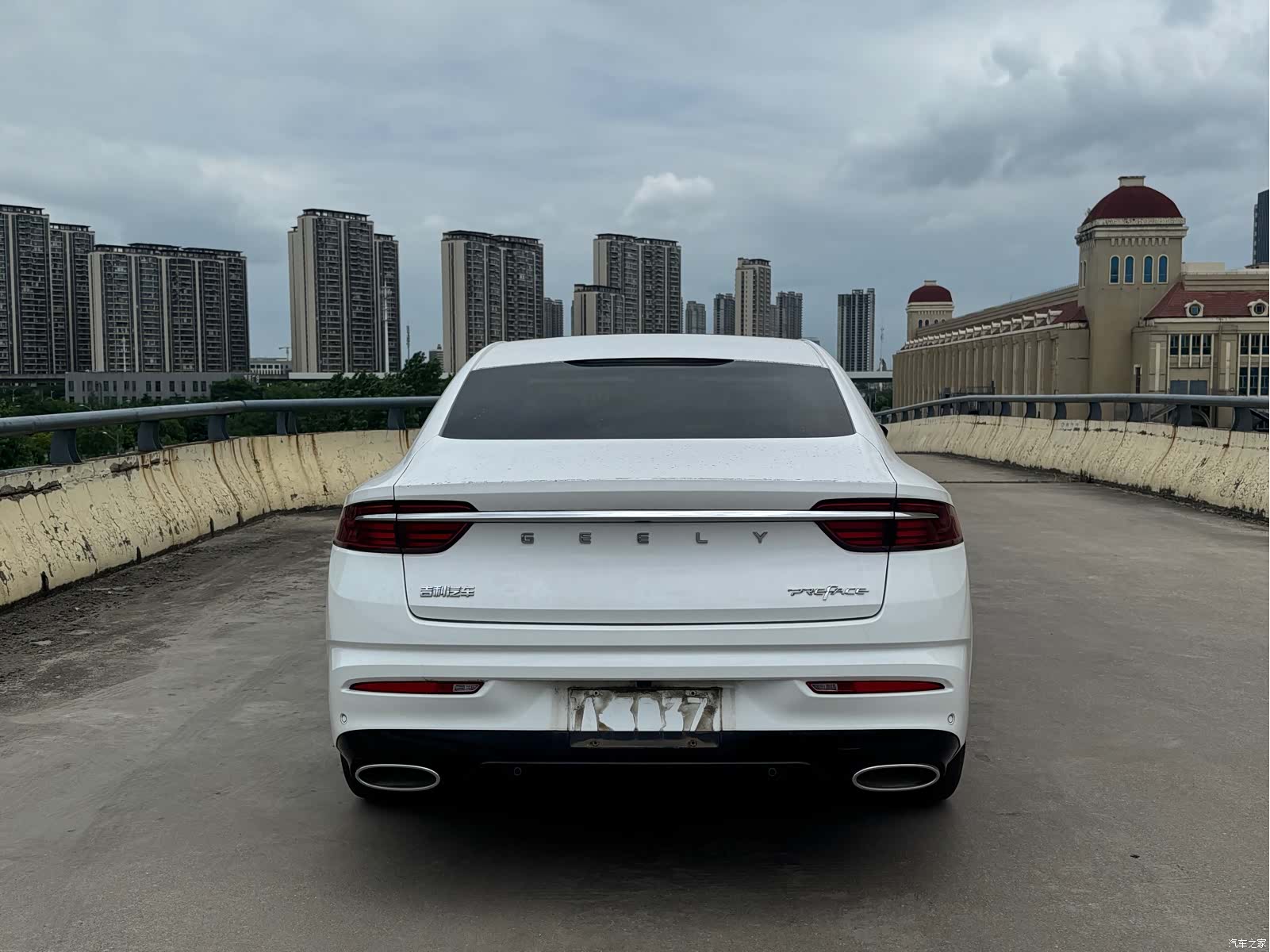 Geely Preface, 2022 15