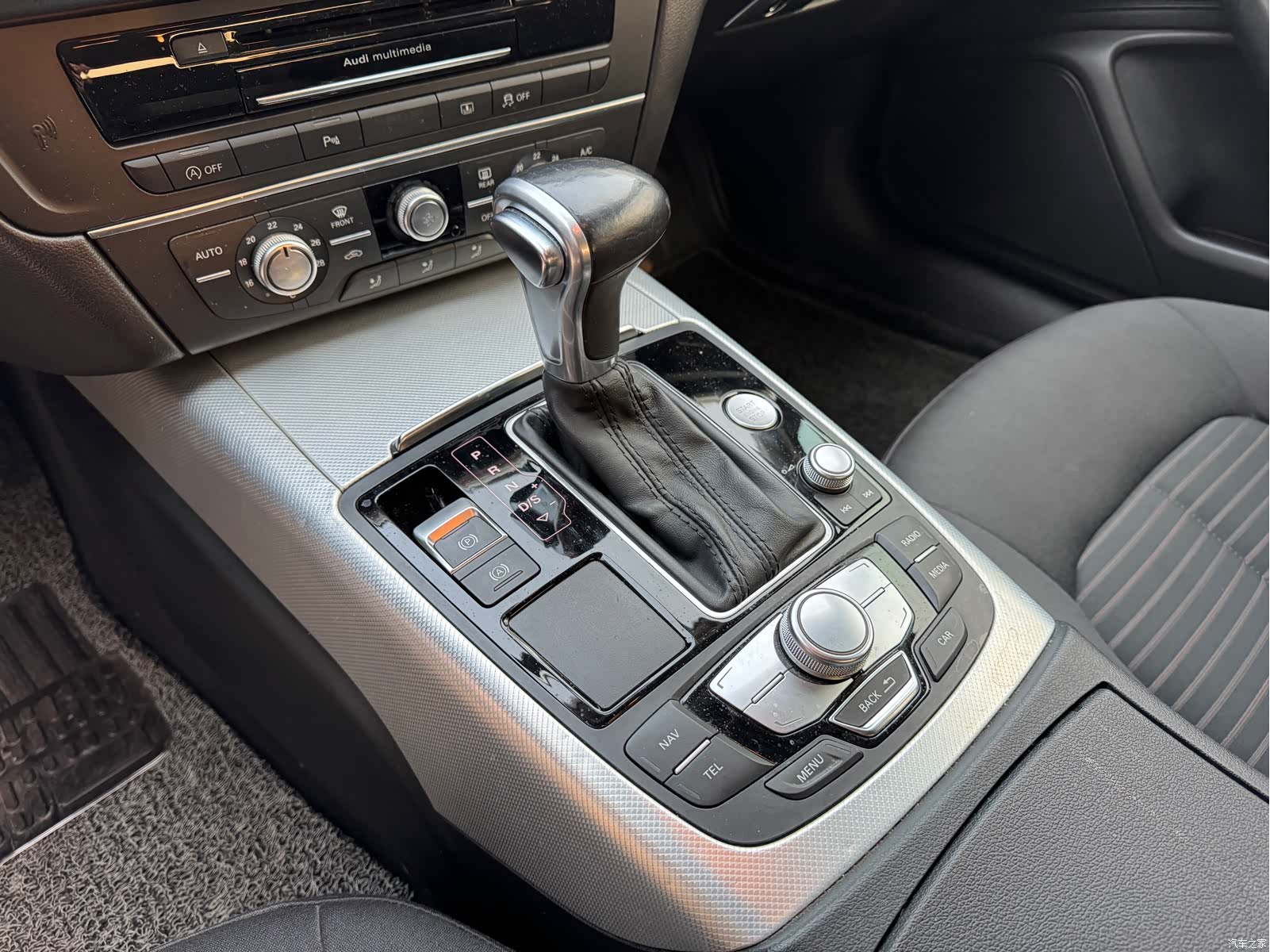 Audi A6L, 2015 8