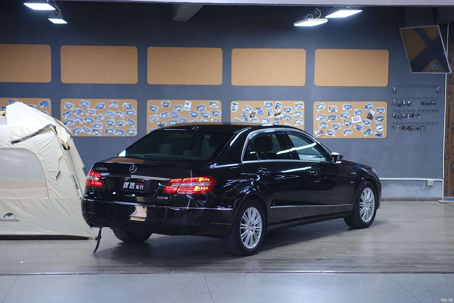 Mercedes-Benz E-Class, 2012 16
