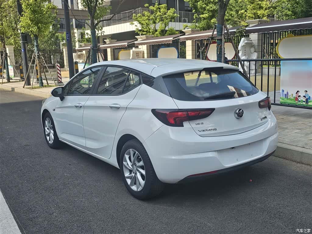Buick Verano, 2017 все фото