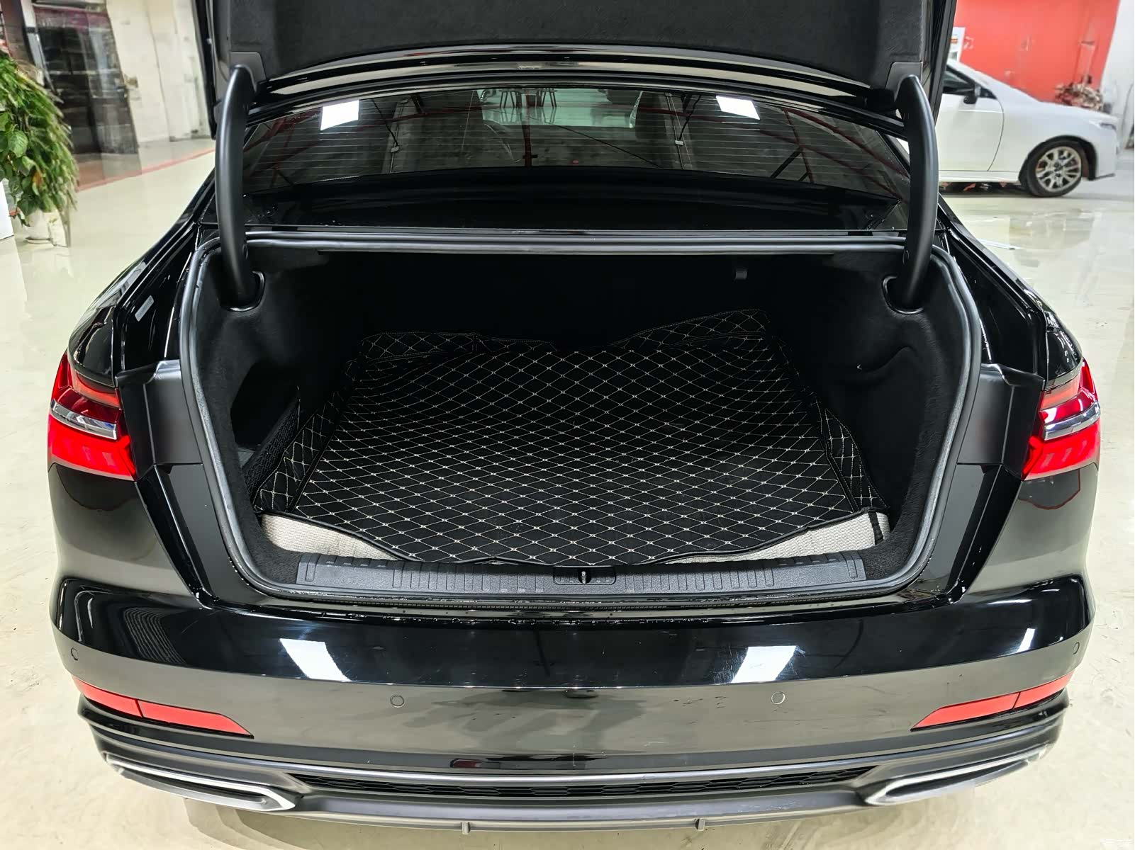 Audi A6L, 2020 8