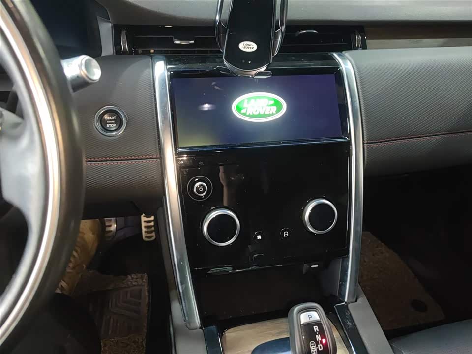 Land Rover Discover sports