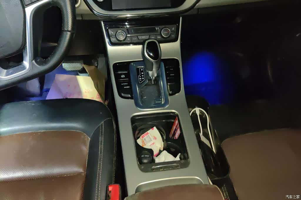 Geely Emgrand, 2016 16