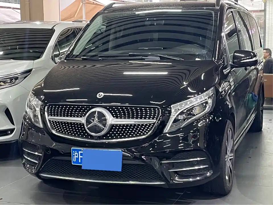 Mercedes-Benz V-class