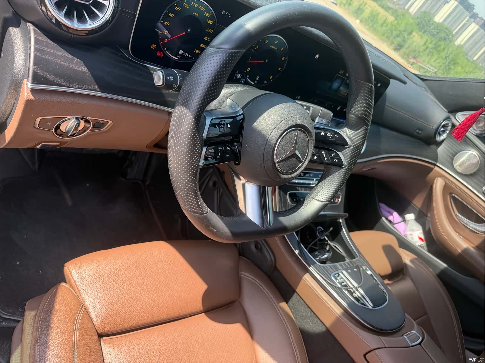 Mercedes-Benz E-Class, 2022 8