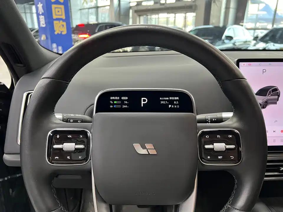 Li Auto Ideal L8