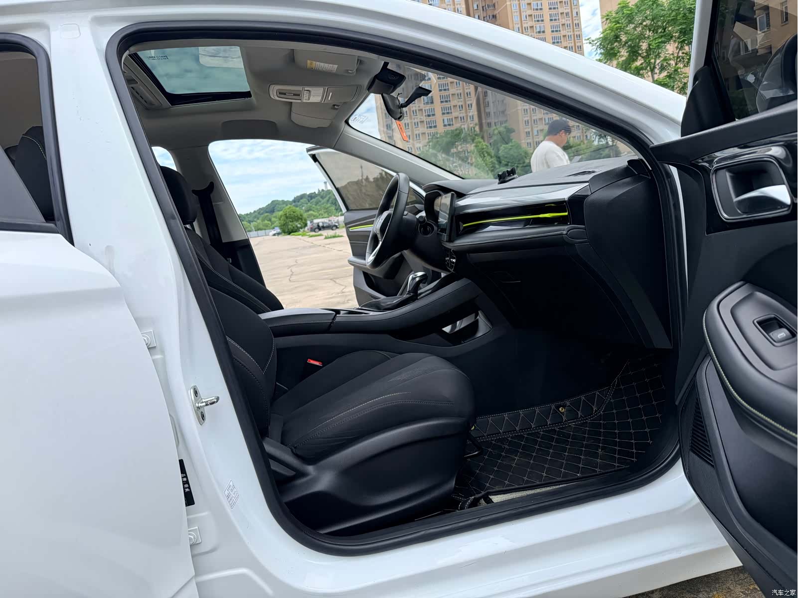 Roewe i5, 2023 11