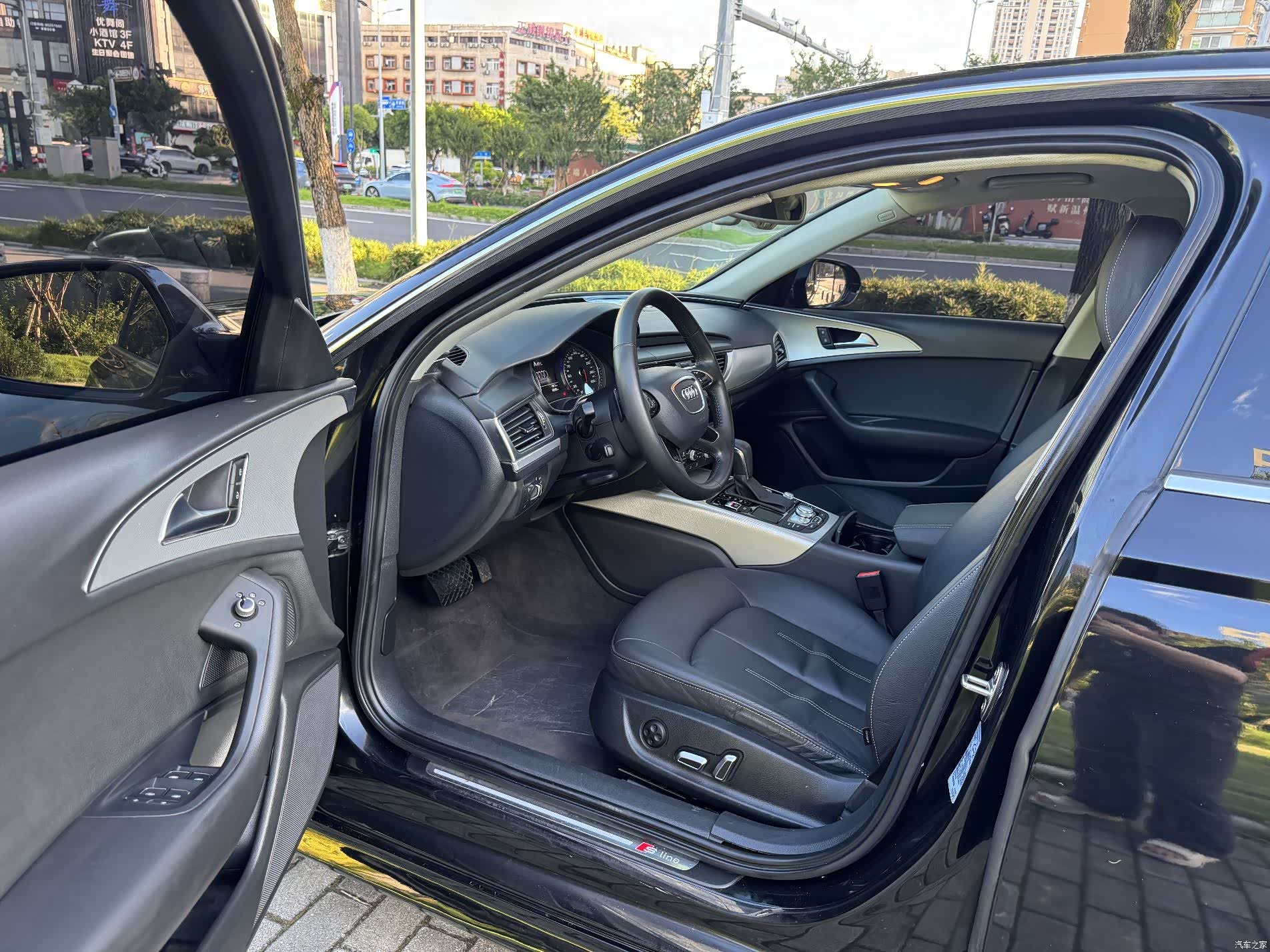 Audi A6L, 2019 4