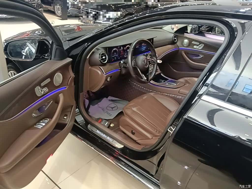 Mercedes-Benz E-Class, 2022 16
