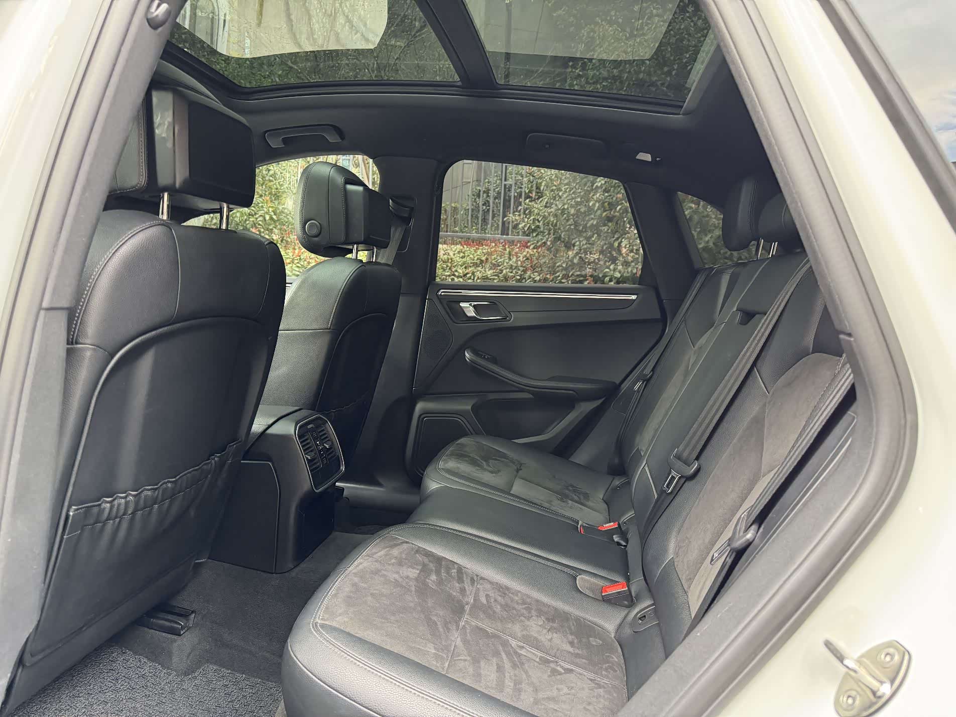 Porsche Macan, 2015 все фото