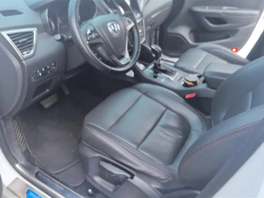 Changan CS75