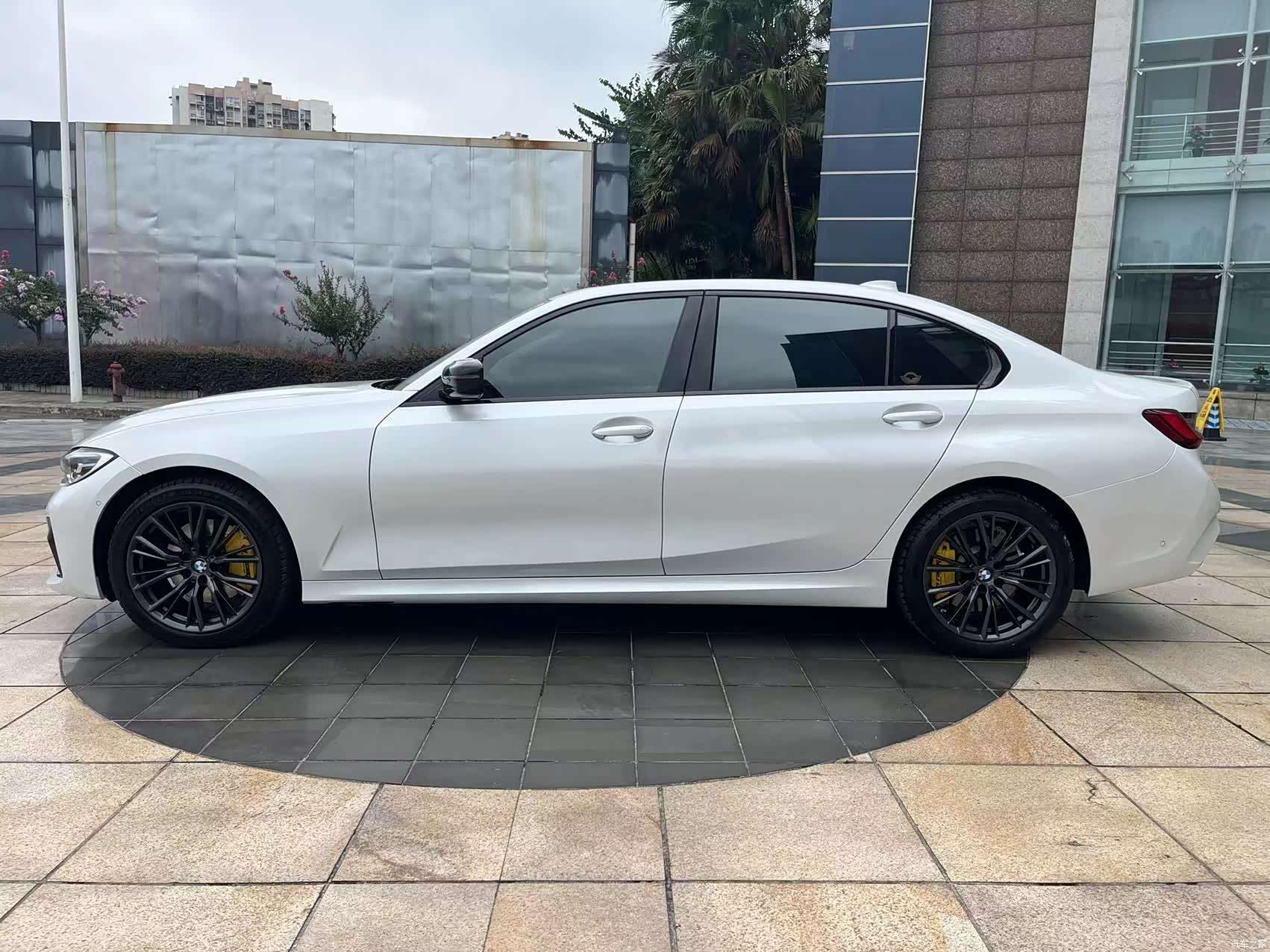 BMW 3 Series, 2022 7
