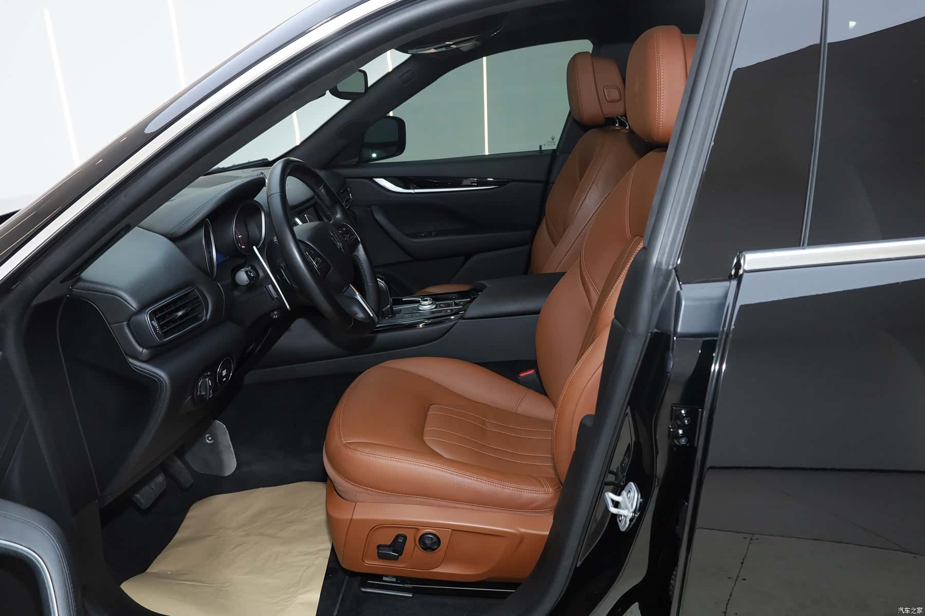 Maserati Levante, 2018 29