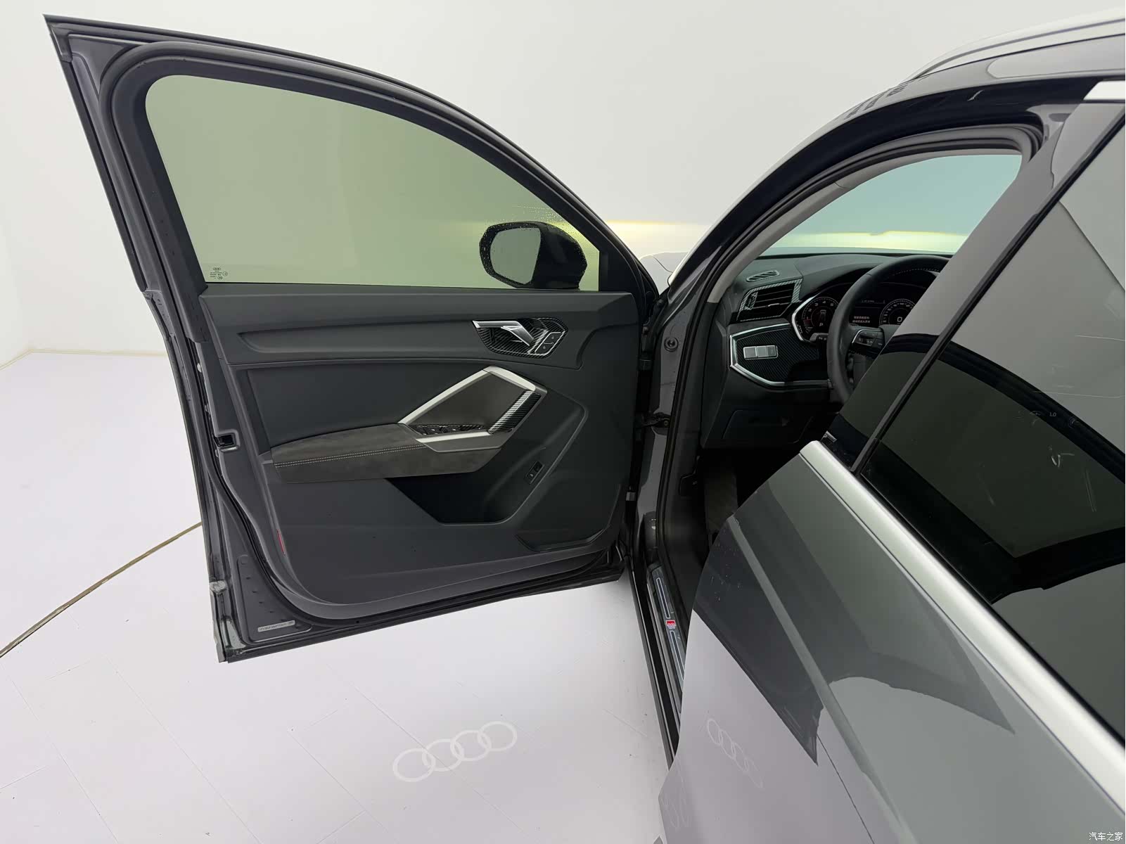 Audi Q3, 2022 21