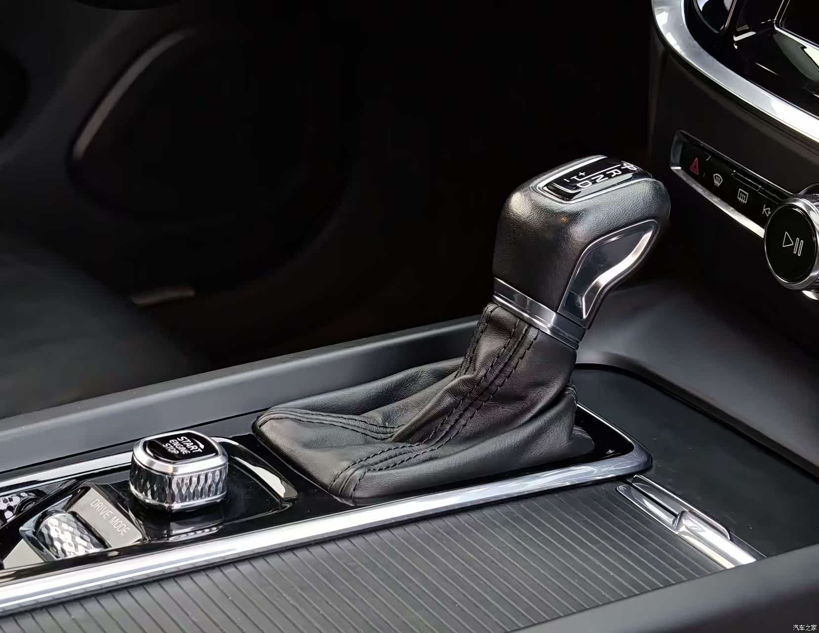 Volvo S60, 2021 14