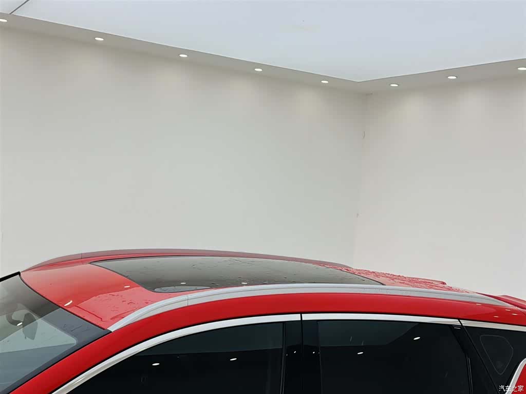 Geely Coolray, 2020 22