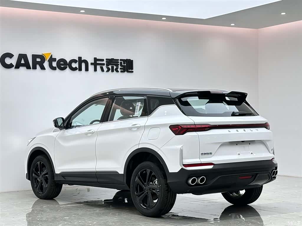 Geely Coolray, 2025 3