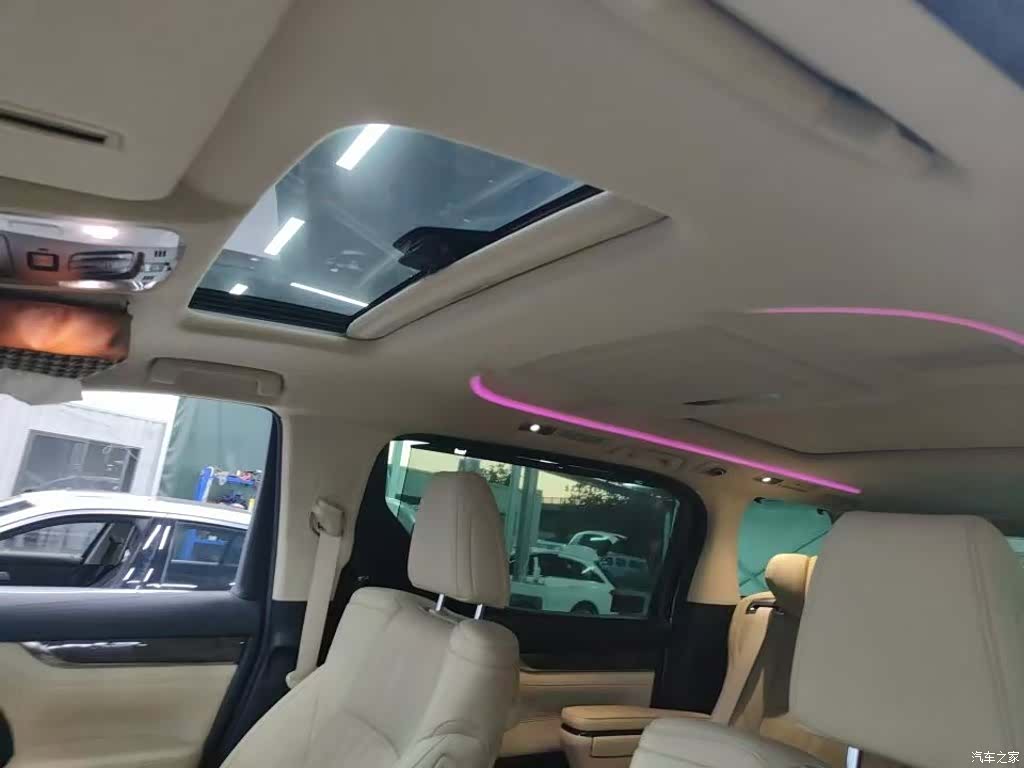 Toyota Alphard, 2021 7