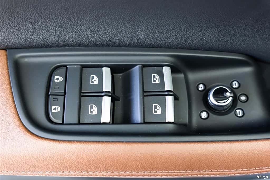Audi Q7, 2023 16