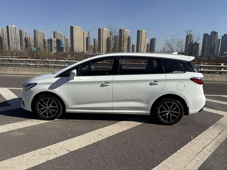 BYD Song MAX