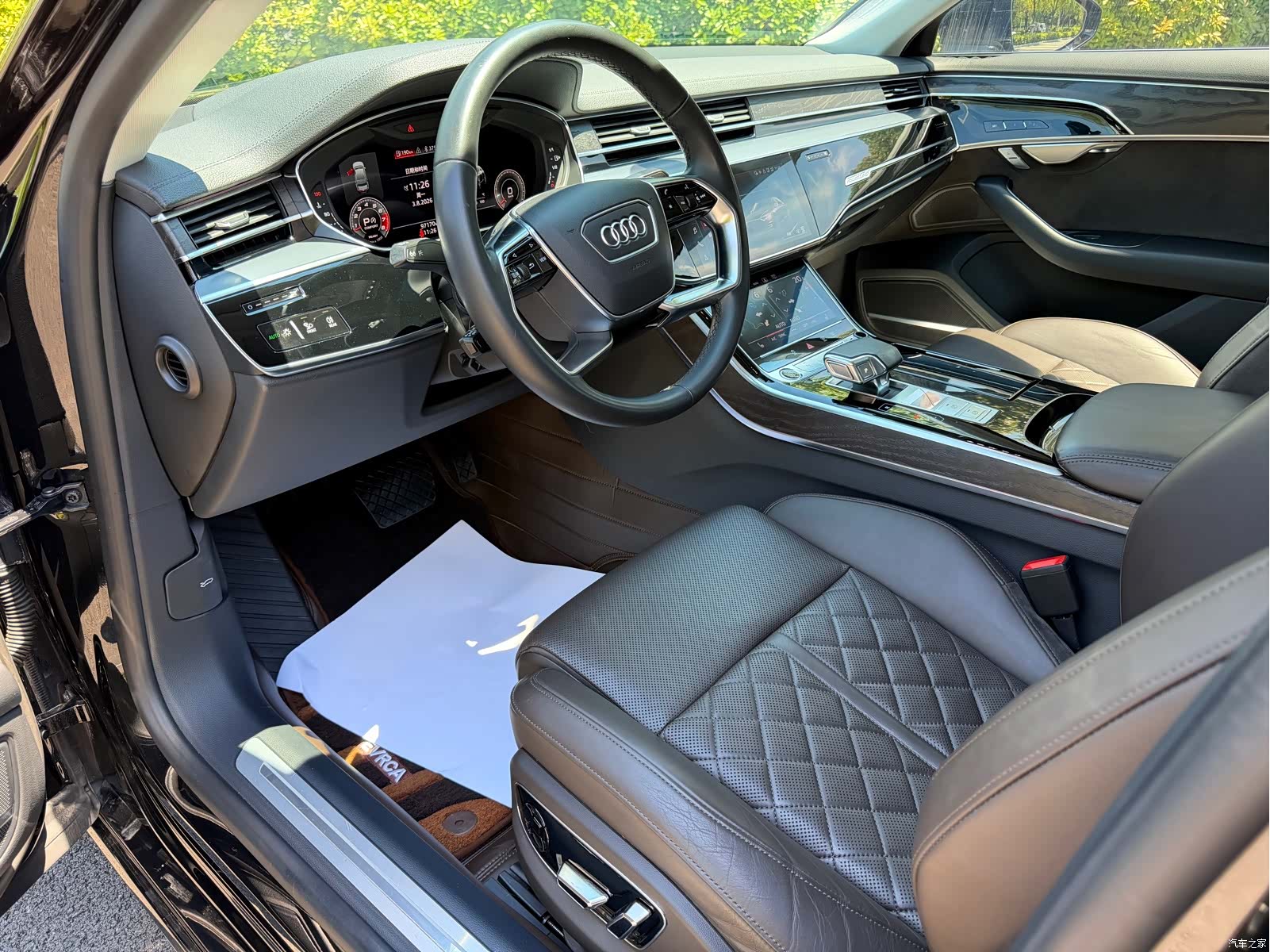 Audi A8L, 2021 24