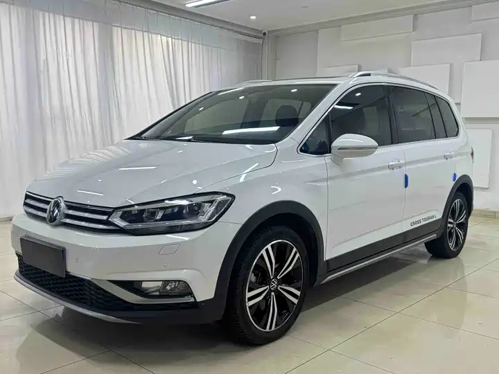 Volkswagen Touran 280TSI DSG Cross 2021