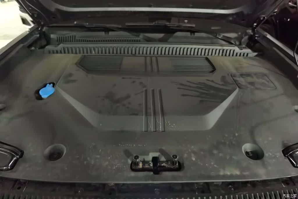 Chery iCAR, 2025 10