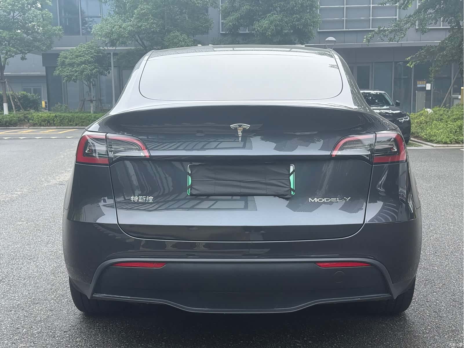 Tesla Model Y, 2024 25