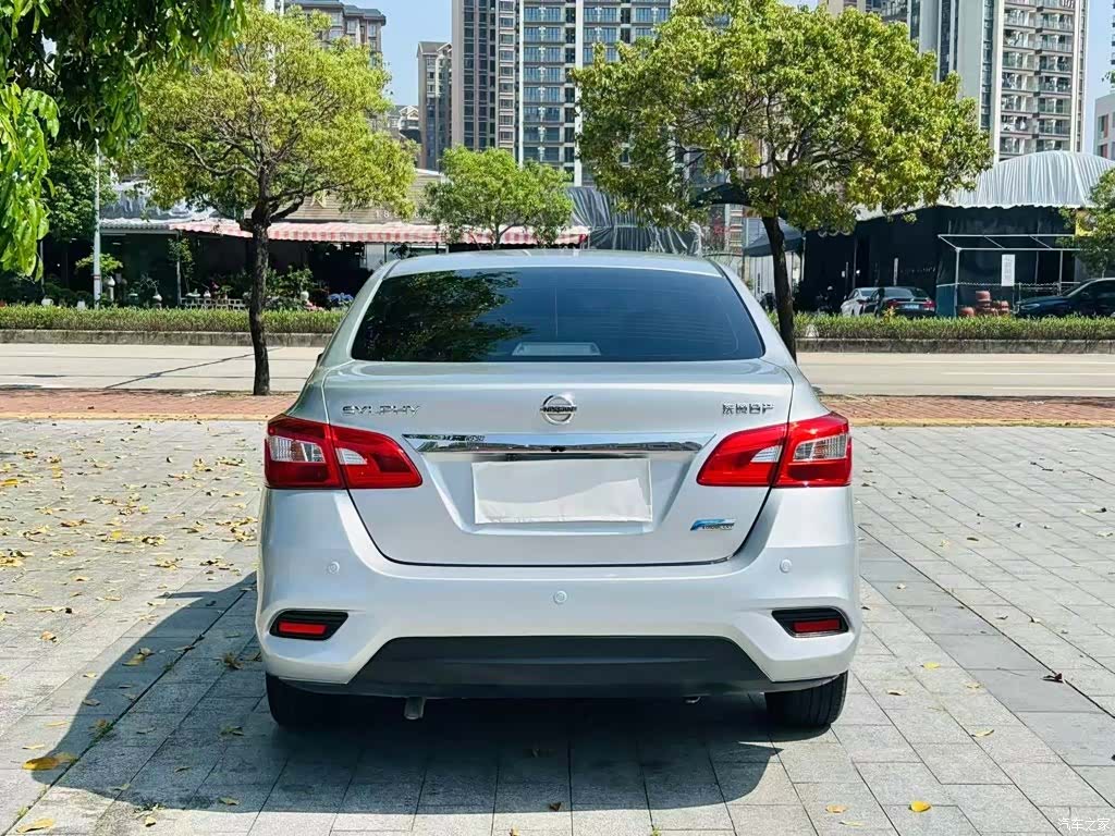 Nissan Sylphy, 2016 8