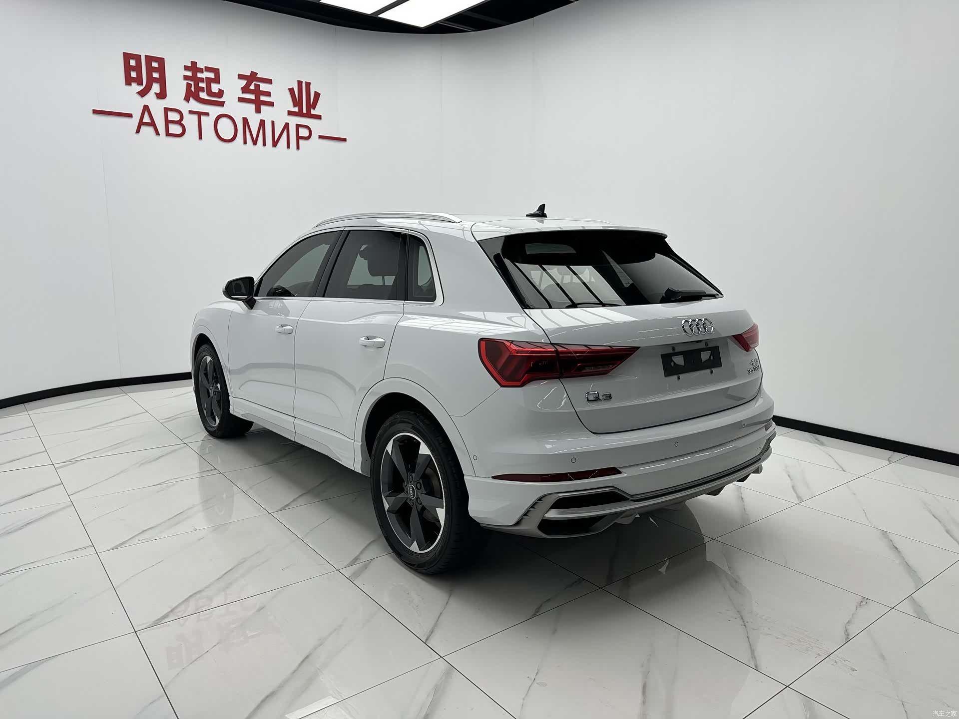 Audi Q3, 2022 8