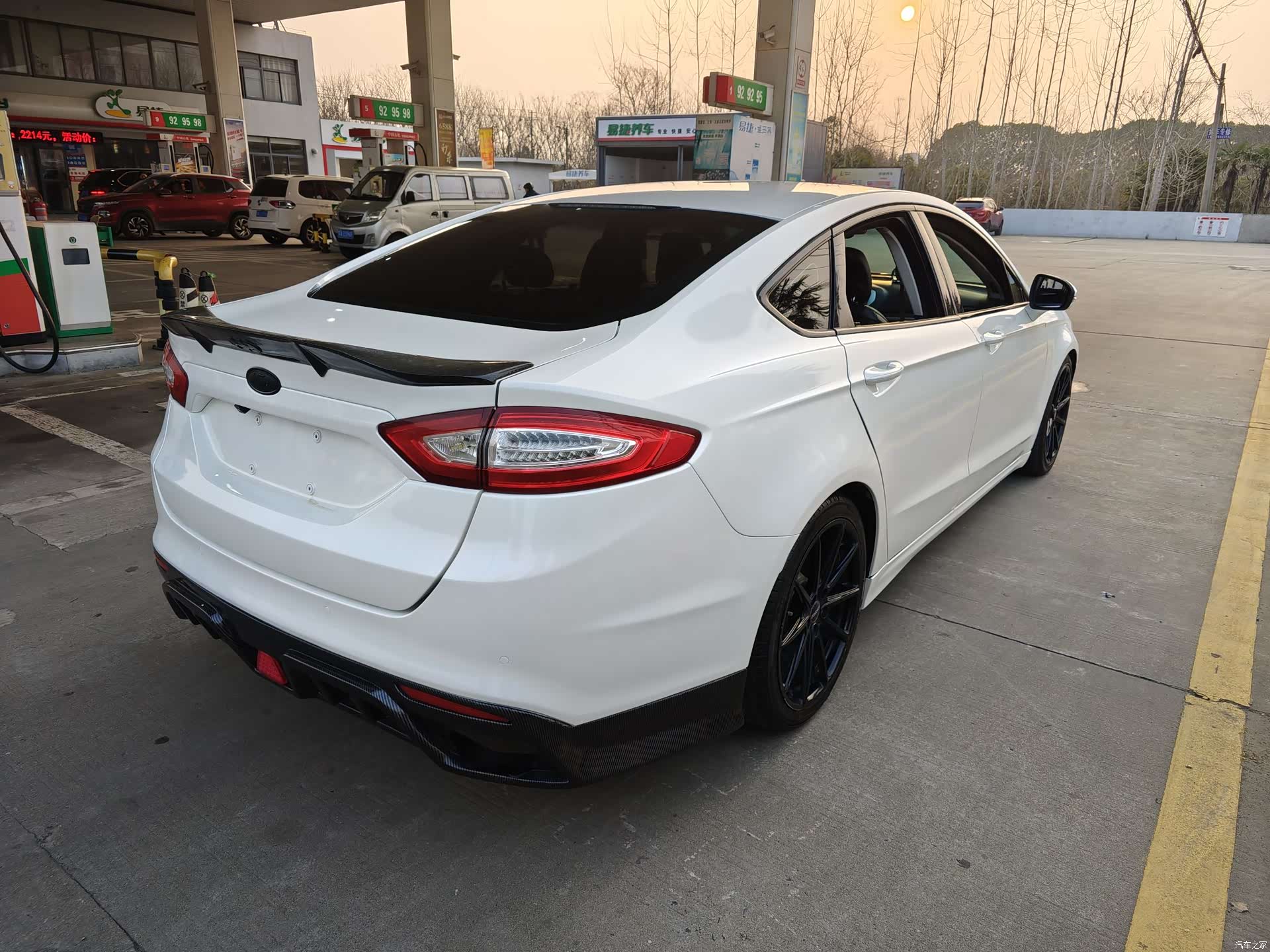 Ford Mondeo, 2016 7