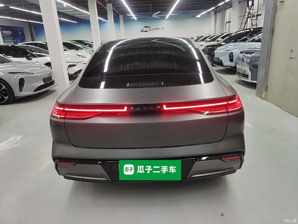 Geely E8, 2024 4