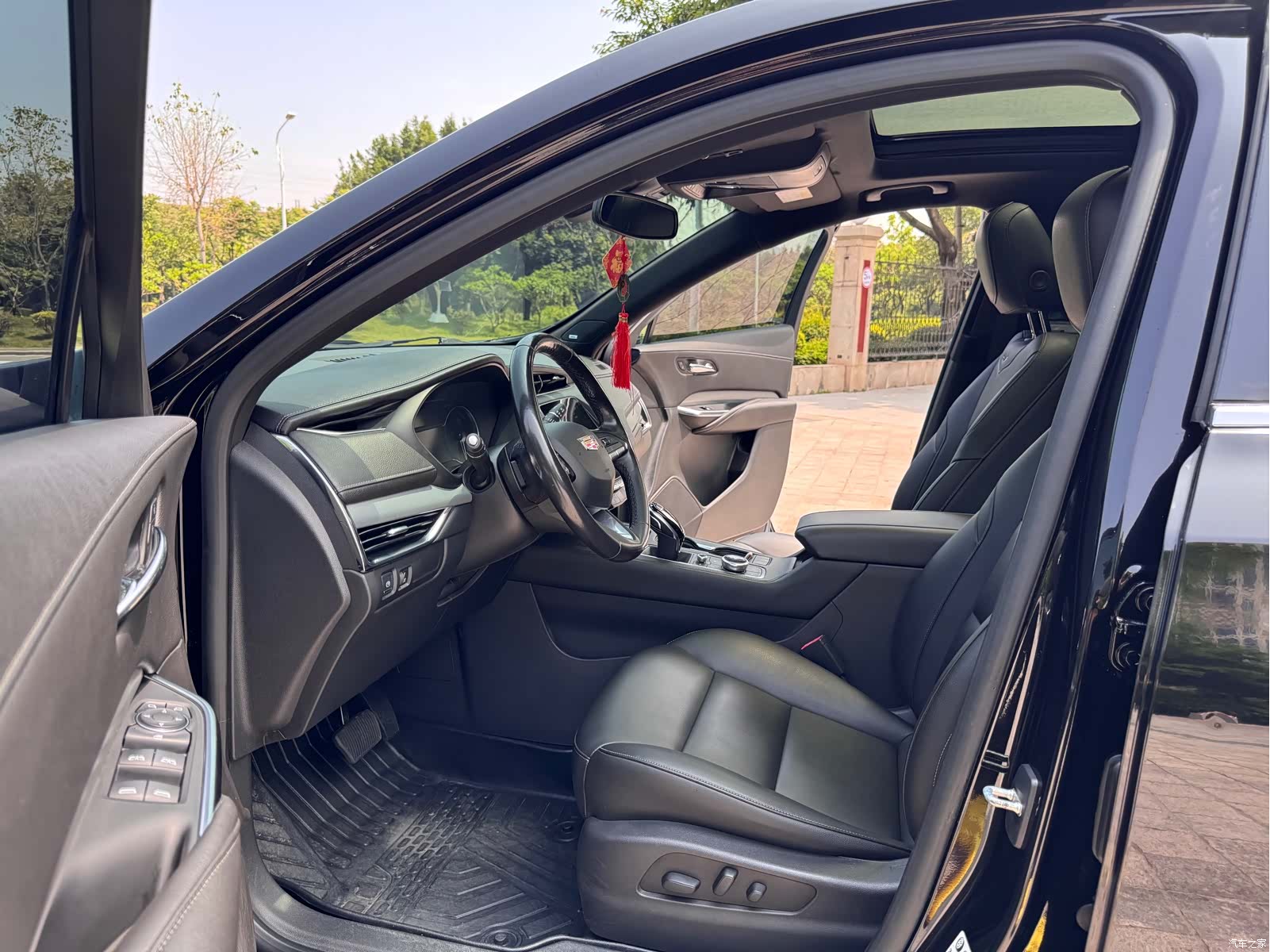 Cadillac XT4, 2020 8