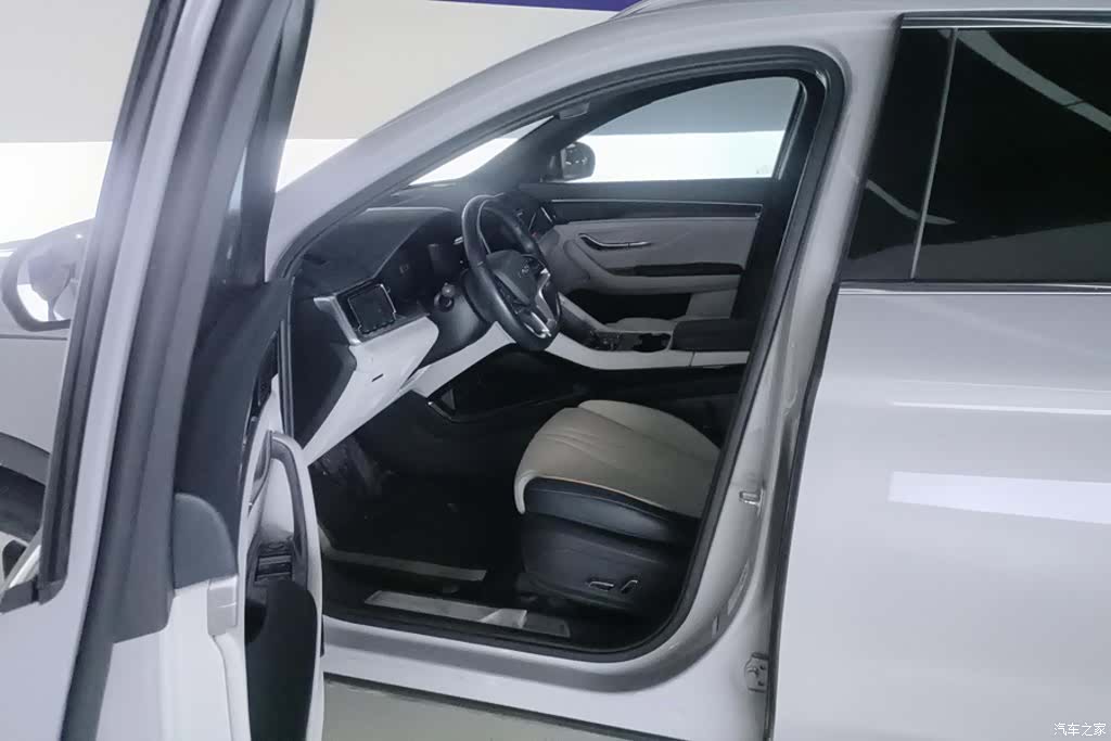 BYD Song, 2024 9