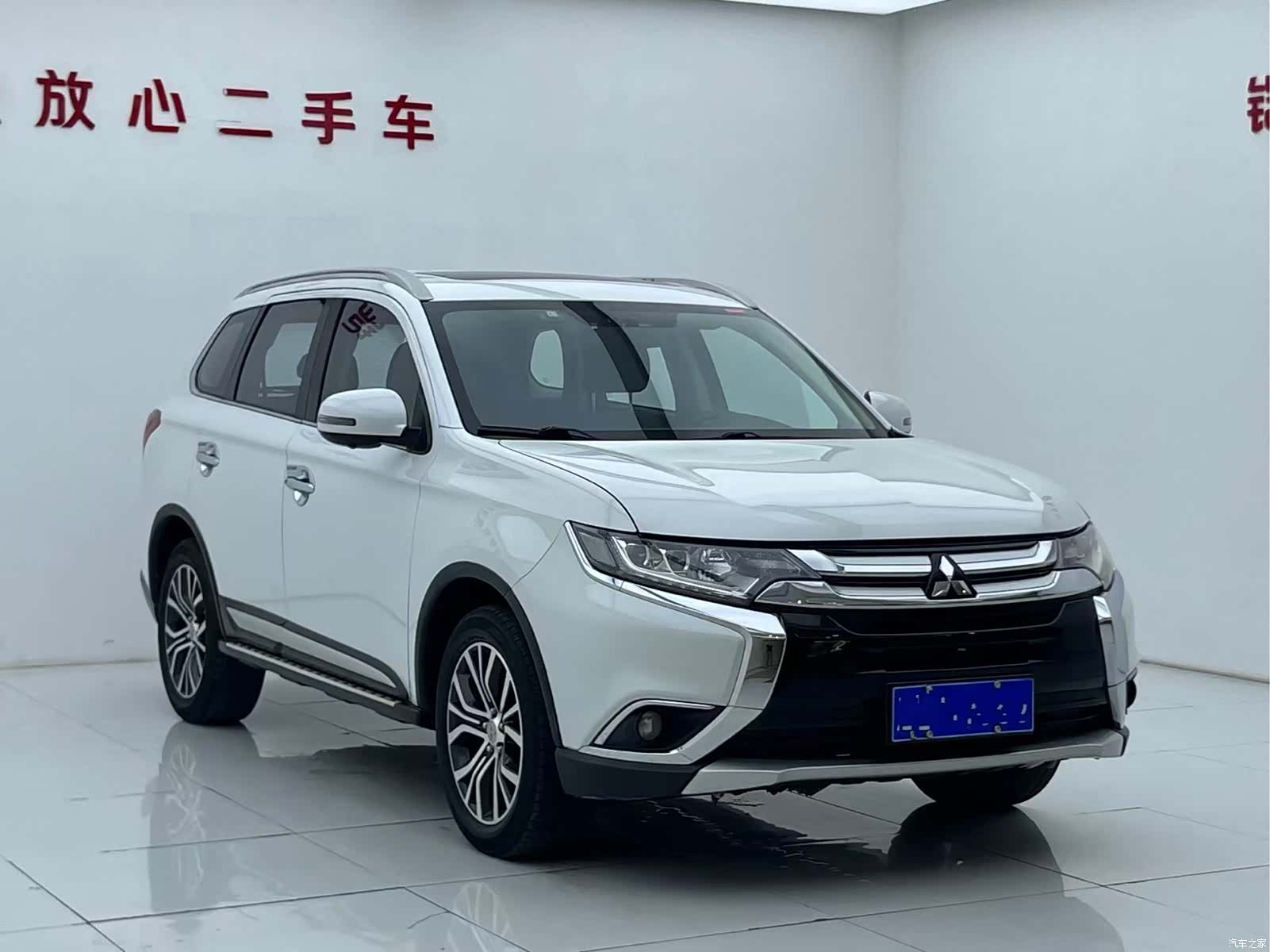 Mitsubishi Outlander, 2019 3