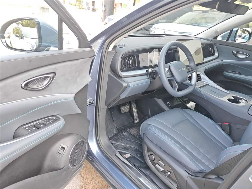 BYD Sea Lion 07 DM-i