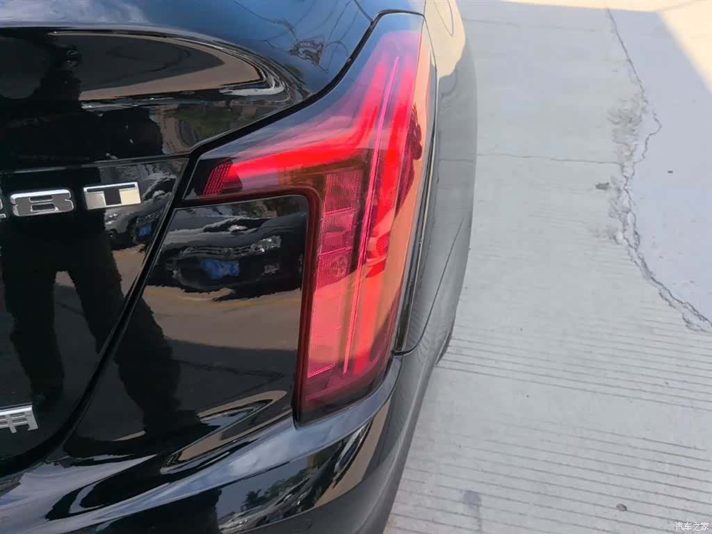 Cadillac CT5, 2023 8