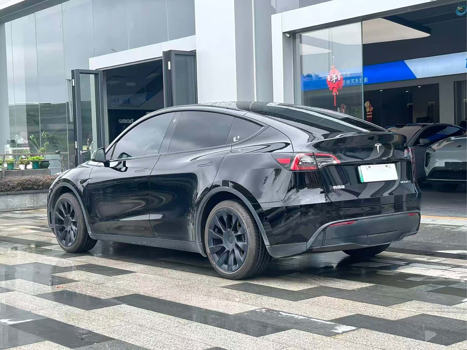 Tesla Model Y, 2023 20